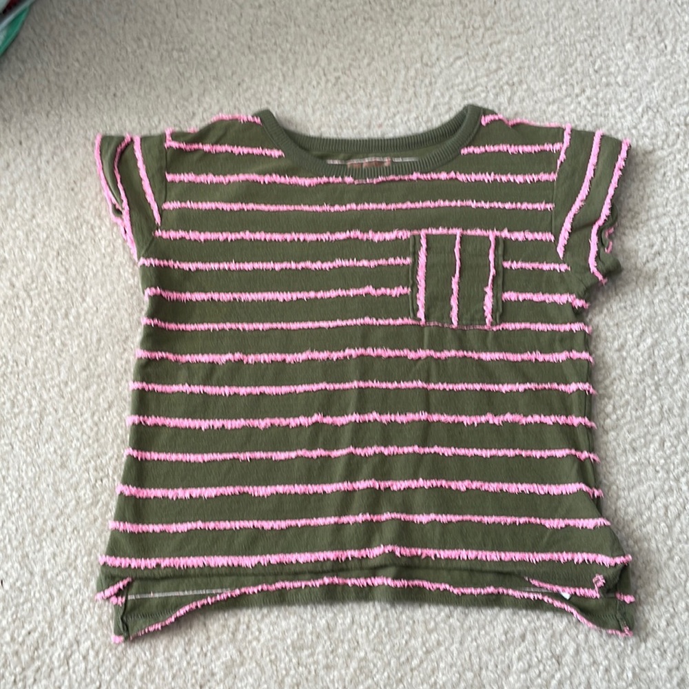 Cat & Jack t shirt